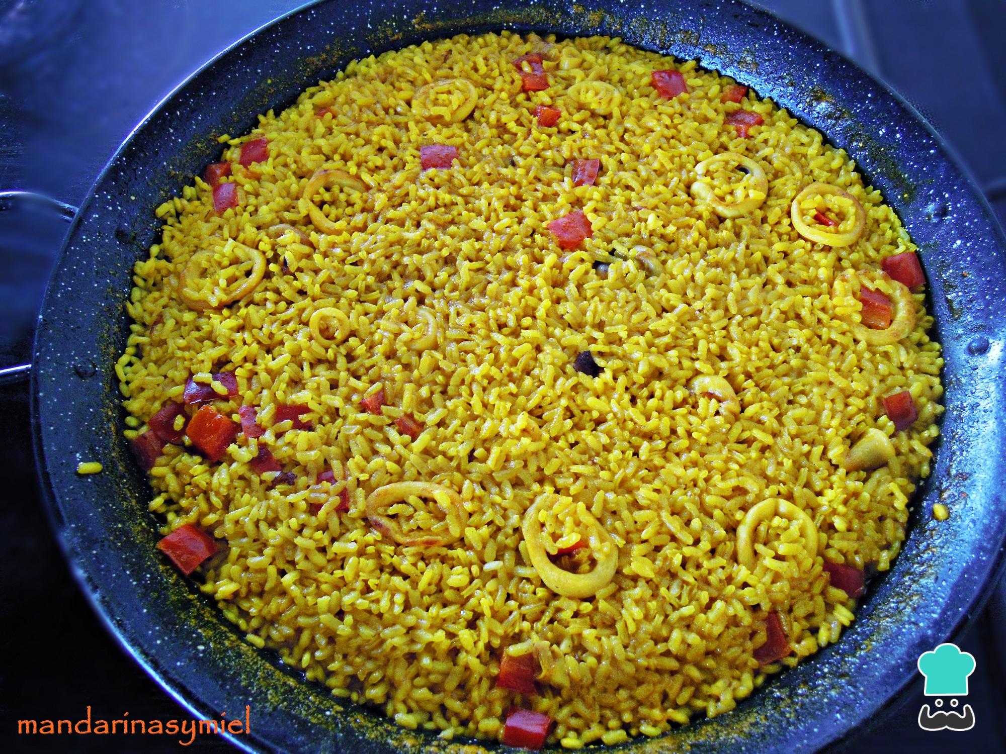Receta de Arrossejat con sofrito de tomate