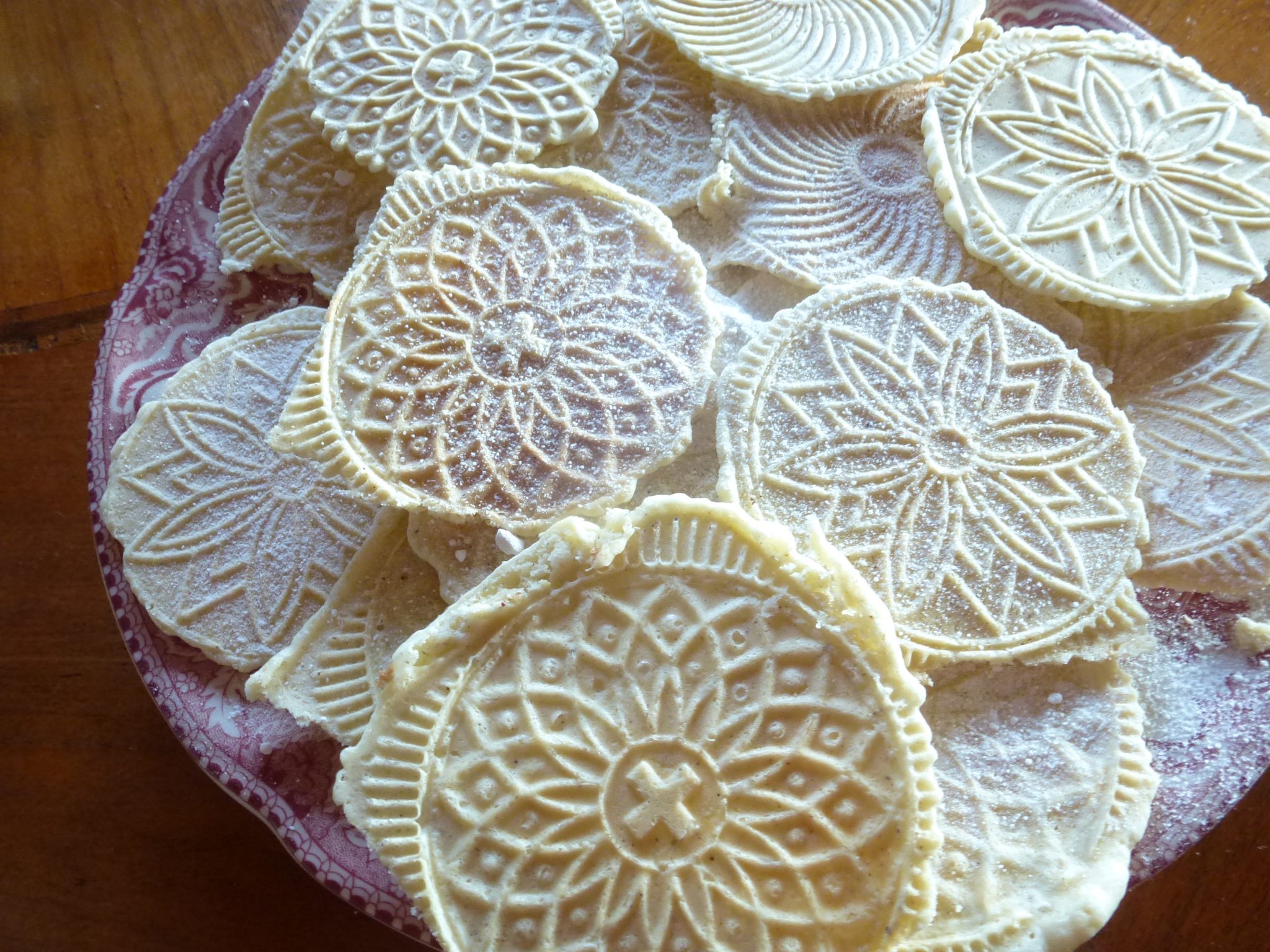 Pizzelle de calabacín y queso parmesano
