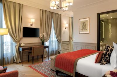 Hotel La Clef Tour Eiffel Paris