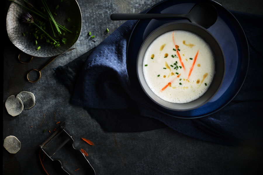 Sopa de pescado con toque asiático