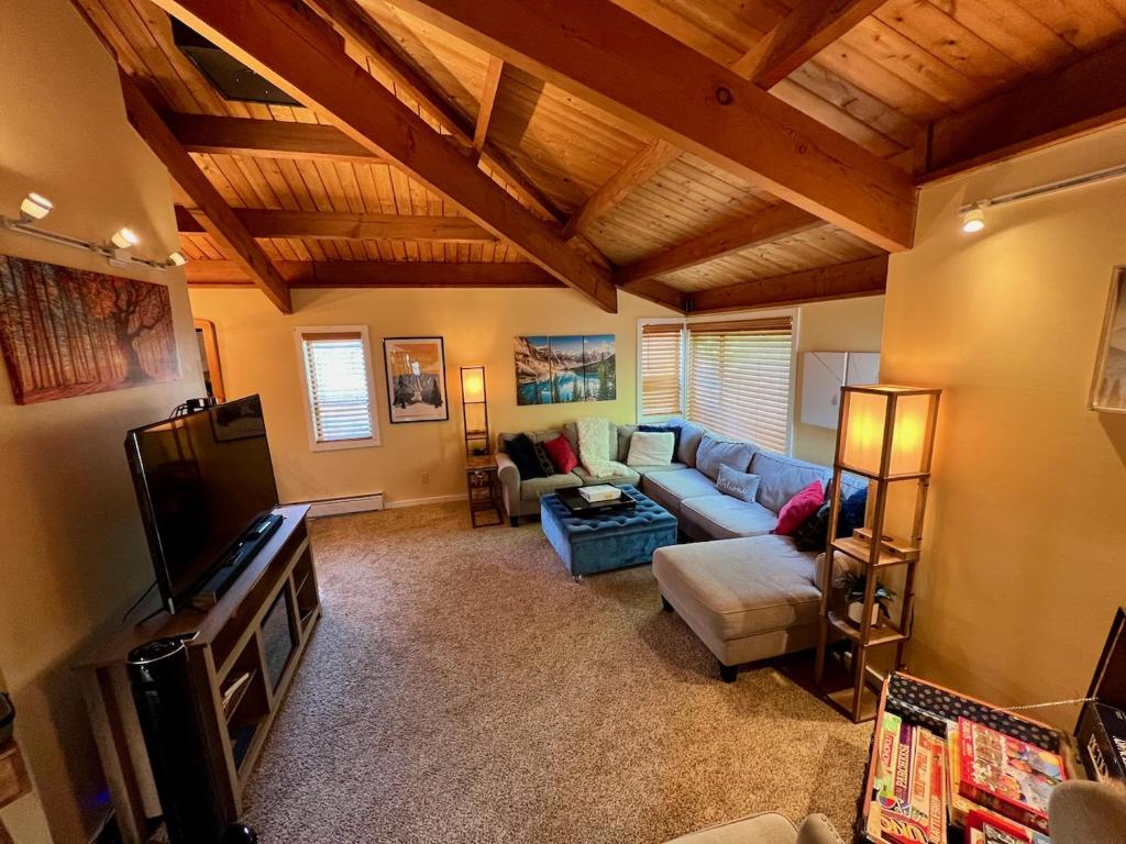 Sustainable Mountain Retreat