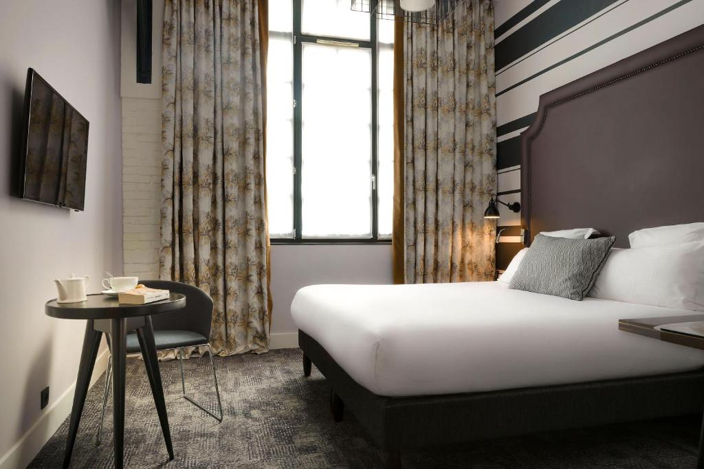 6. Hotel Fabric