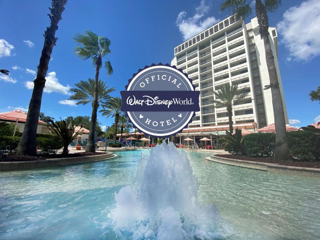 8. Holiday Inn Orlando - Disney Springs Area