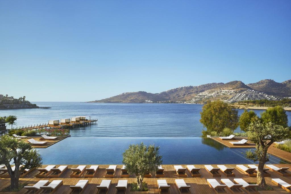 4. The Bodrum EDITION