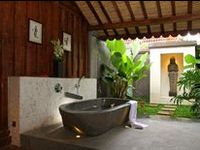 Outdoor Shower Oasis