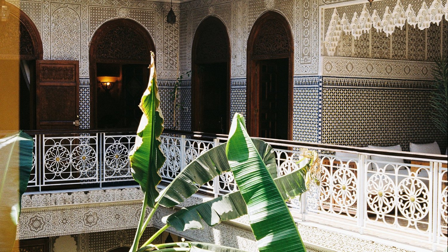 Riad with a Garden in Medina