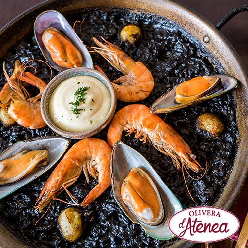 Arroz Negro con Mejillones y Gambas