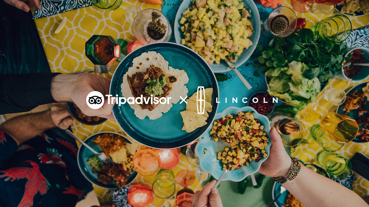 Experience the Vibrant Food Scene