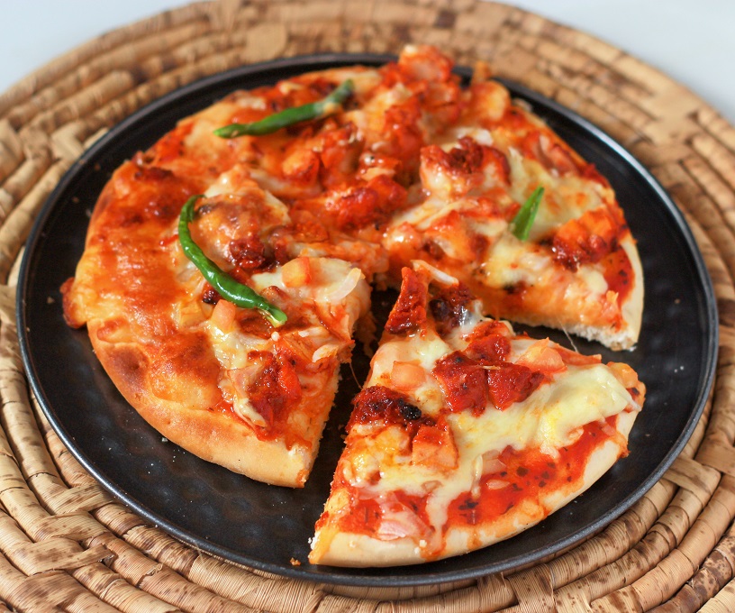 Malai Chicken Tikka Pizza