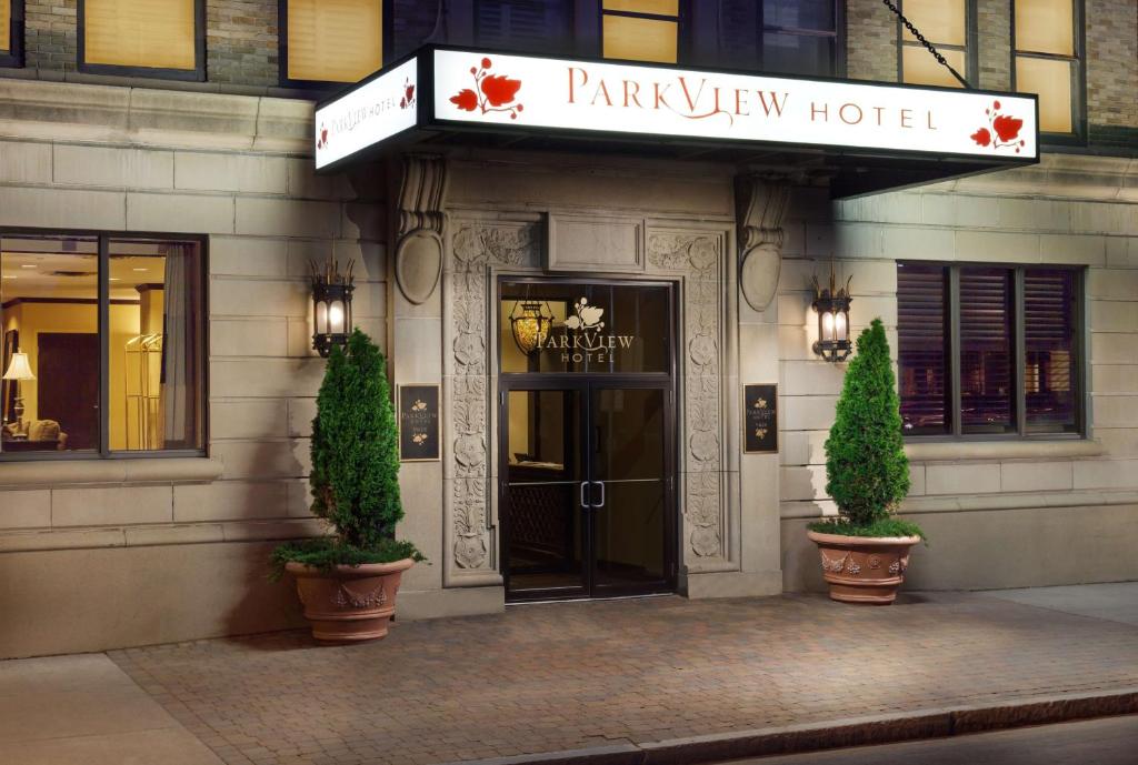 6. Parkview Hotel