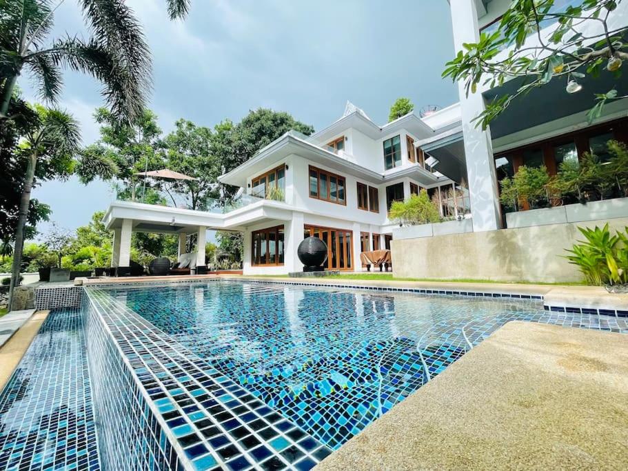 Seaview Villa with Private Beach Access