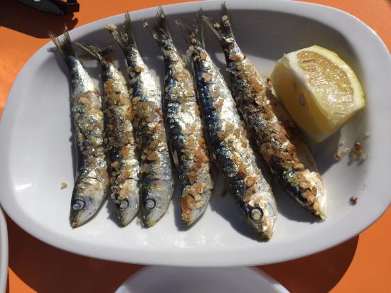 6. Espetos de Sardinas