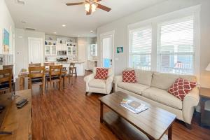 7. Family-Friendly Cottages near Bob Hall Pier