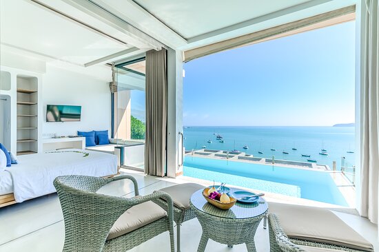 Private Villa with Panoramic Views