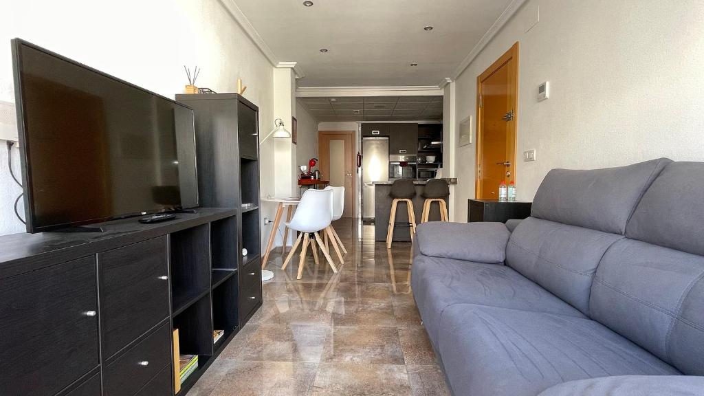 Centrally Located Apartment with Balcony