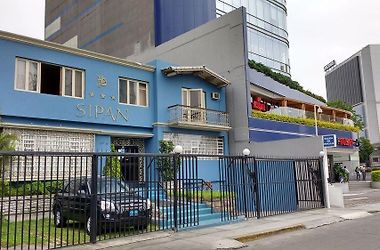 Hotel Sipan Oliva