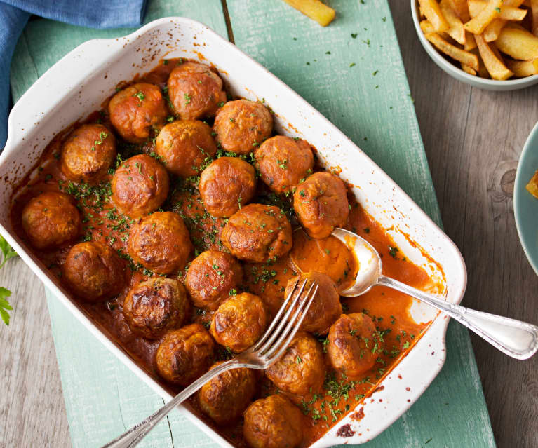 Albóndigas en salsa de vino tinto