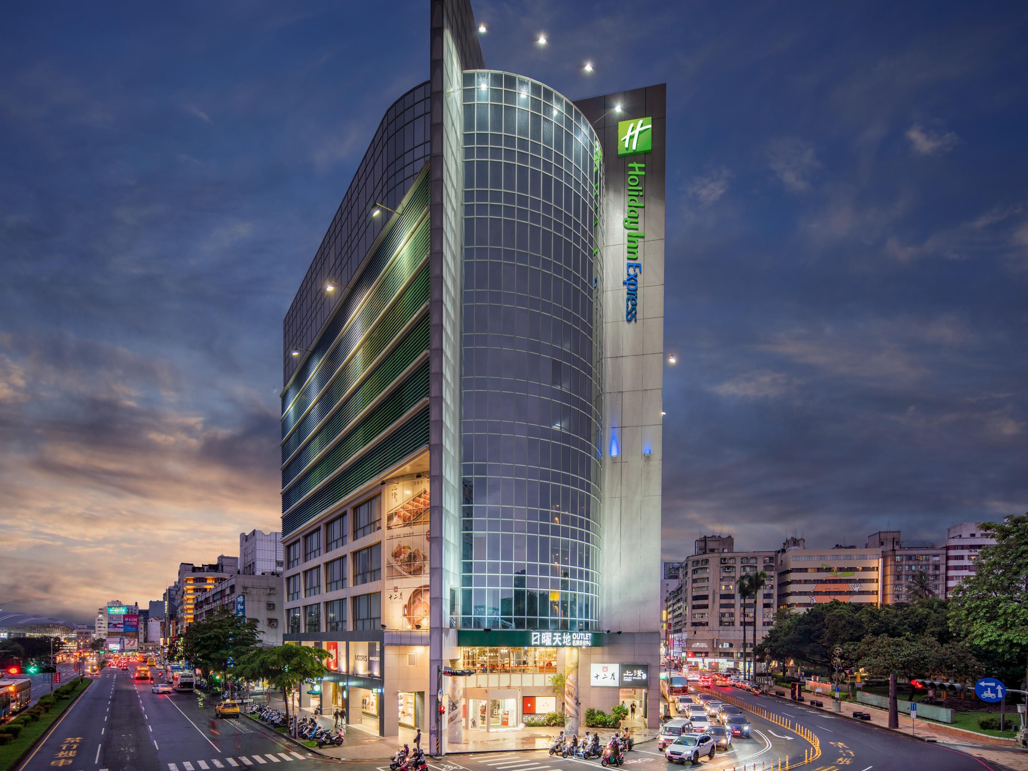 Sunshine Hotel
