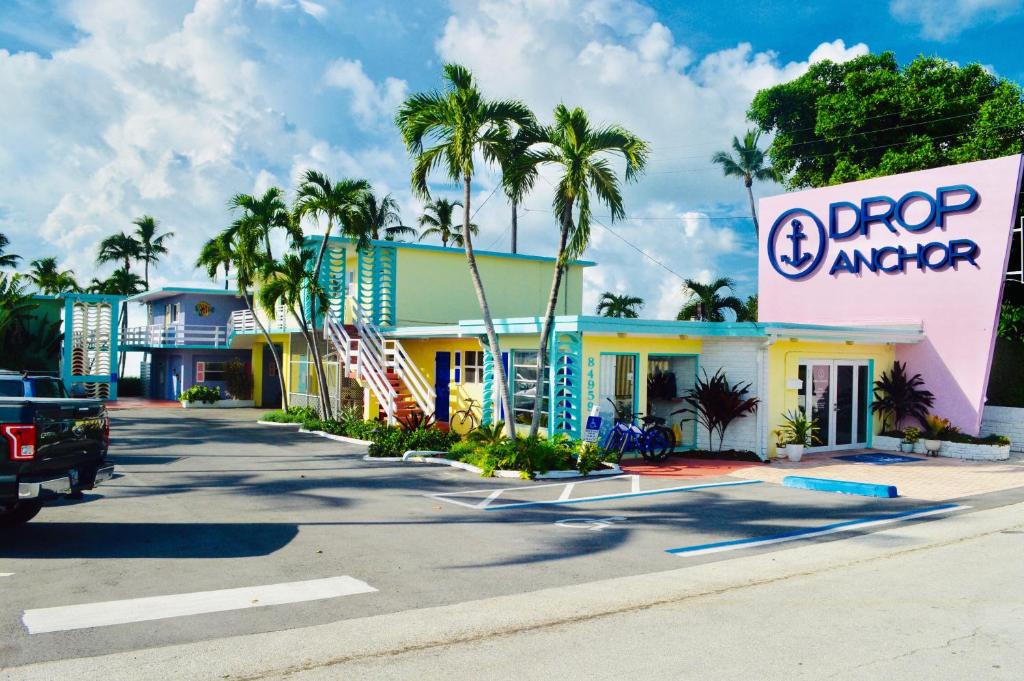 8. Anchor Resort & Marina