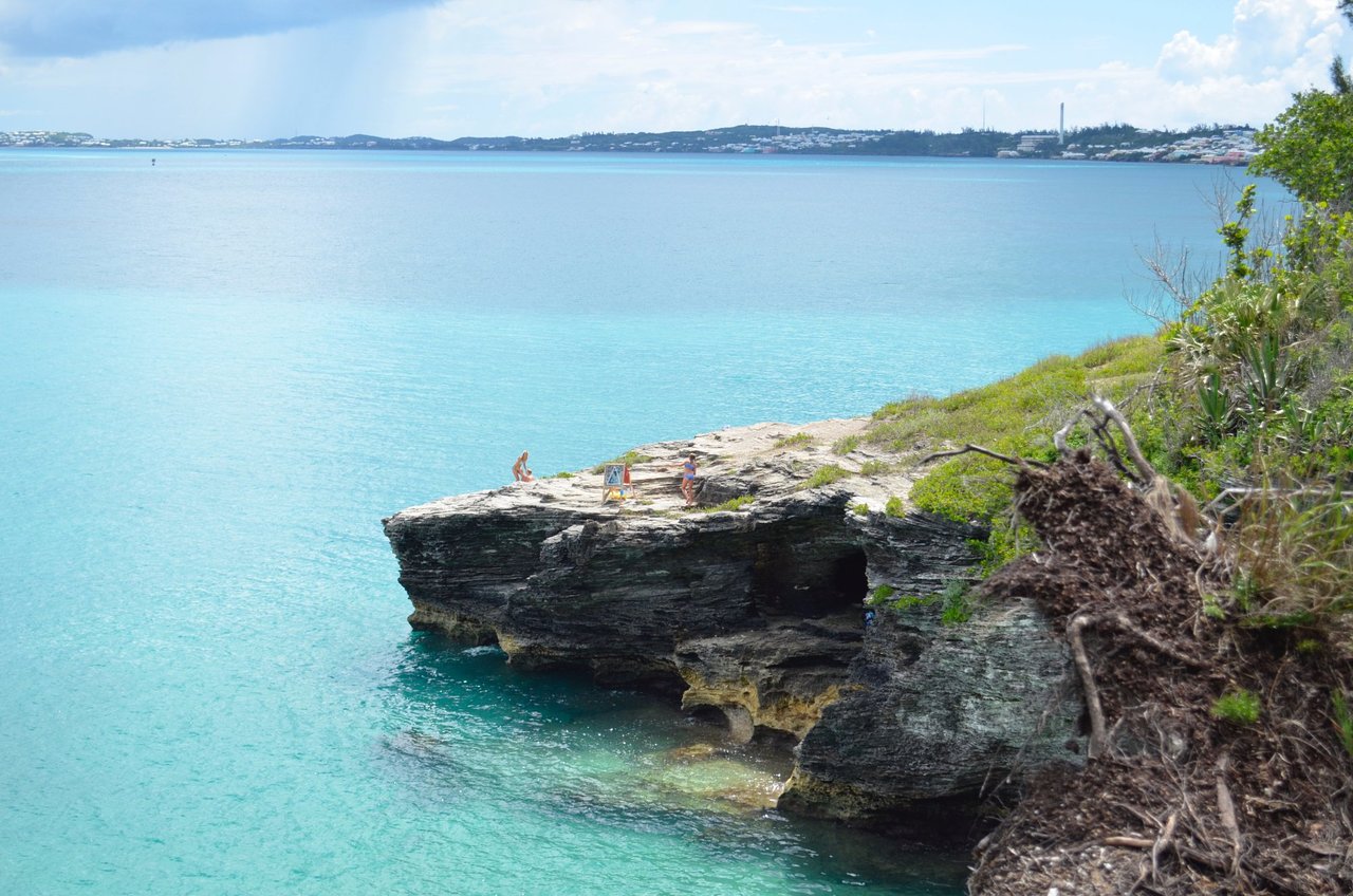 Day 5: Explore Hamilton's Waterfront and Art Crawl