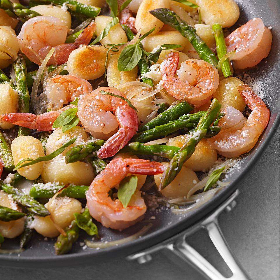 Gnocchi with Shrimp and Asparagus