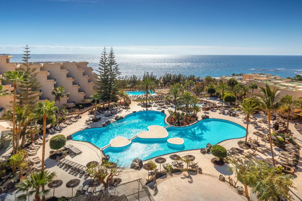 Active Island Hotel