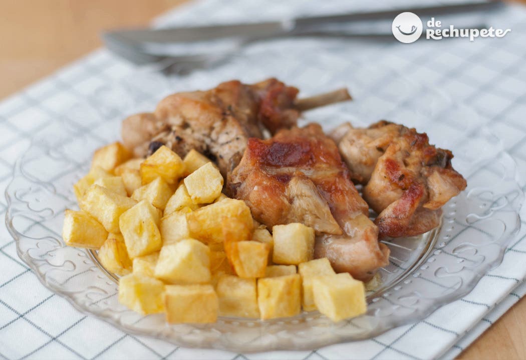 Conejo al Ajillo con Guarnición de Verduras