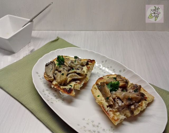 Bruschetta de setas y queso de cabra
