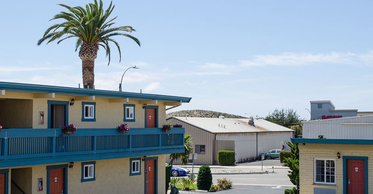 Seaside Inn