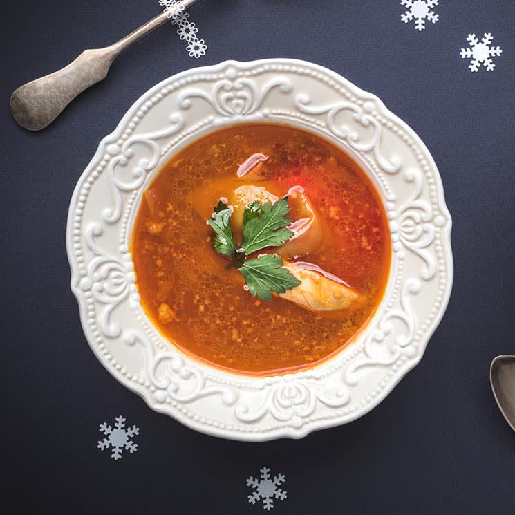 Sopa de mariscos con toque asiático