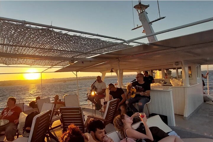 Romantic Sunset Cruise