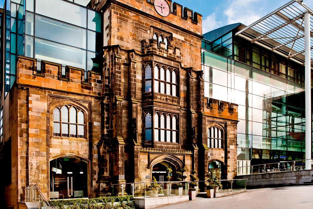 The Glasshouse Hotel