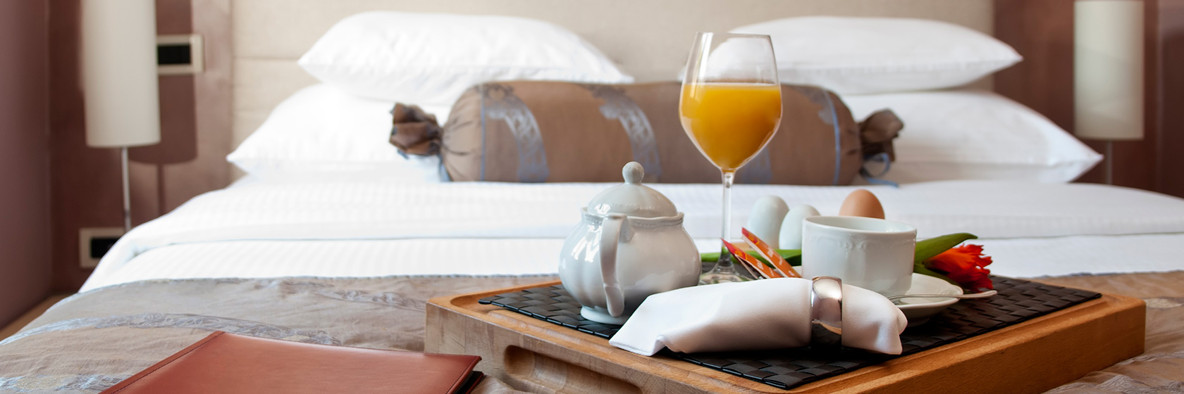 8. Clam Lake Spa and Resort