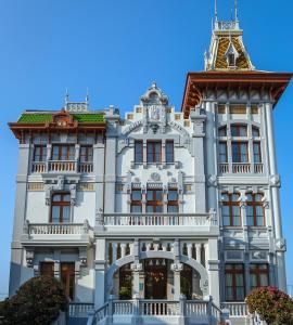 Beachfront Apartment in Ribadesella