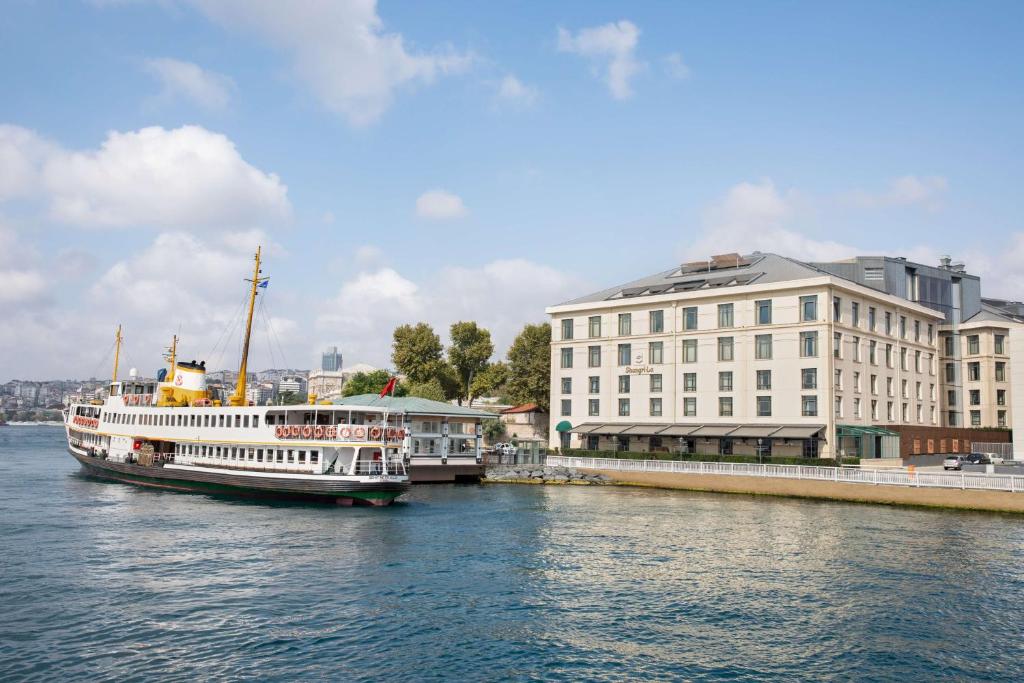 5. Shangri-La Bosphorus, Istanbul