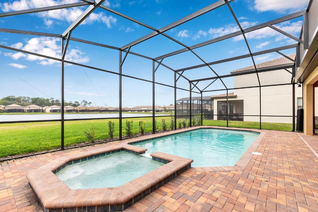 Lakeview Villa with Outdoor Pool