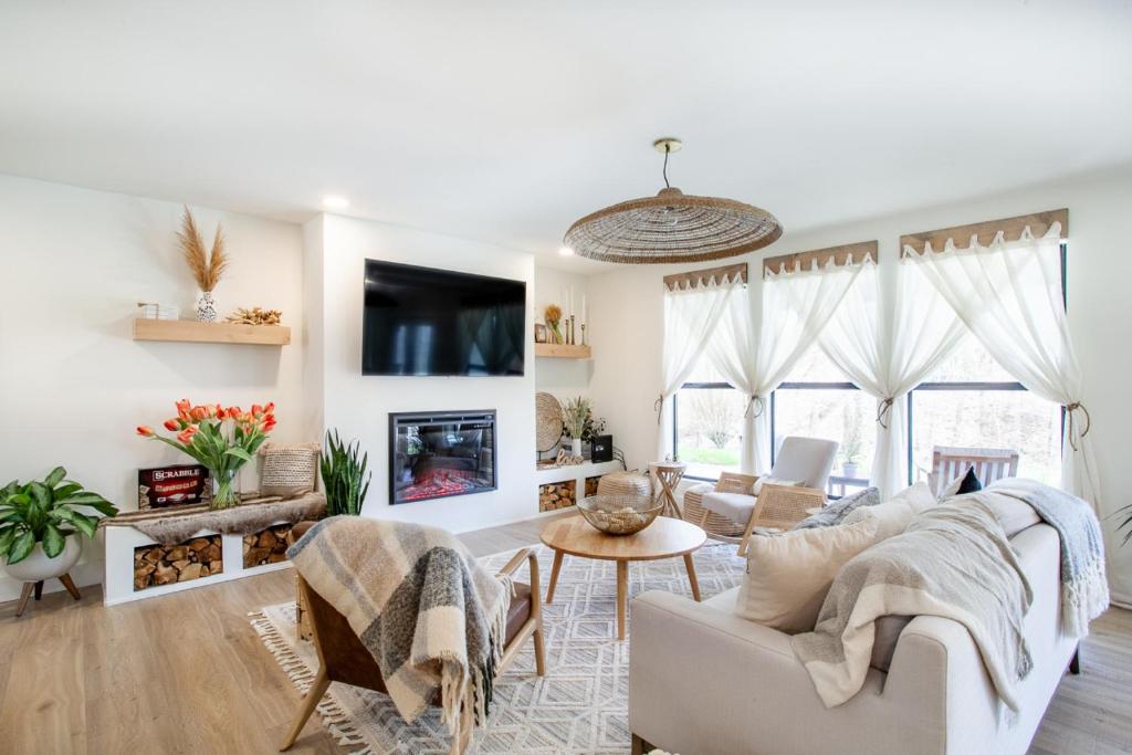 Blissful Retreat Hotel