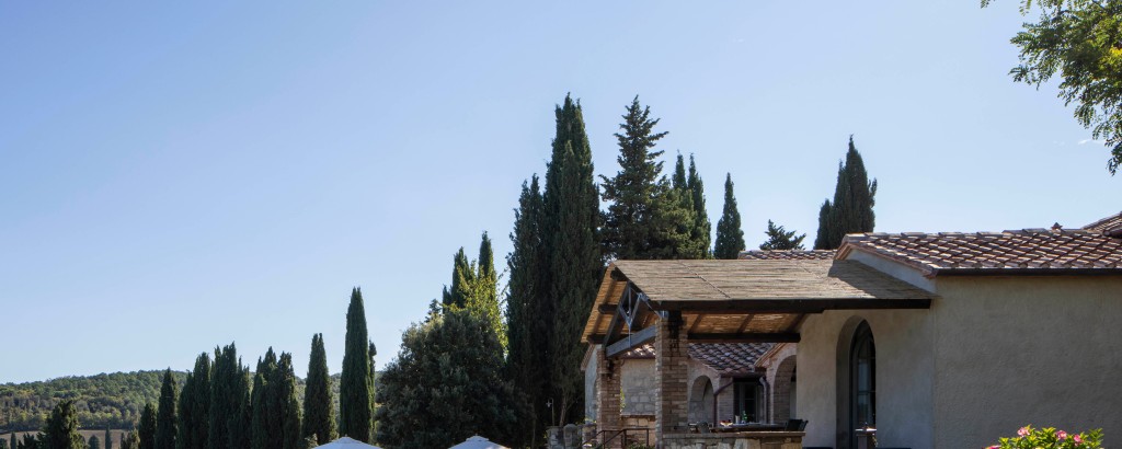 Rustic Villa with Countryside Charm