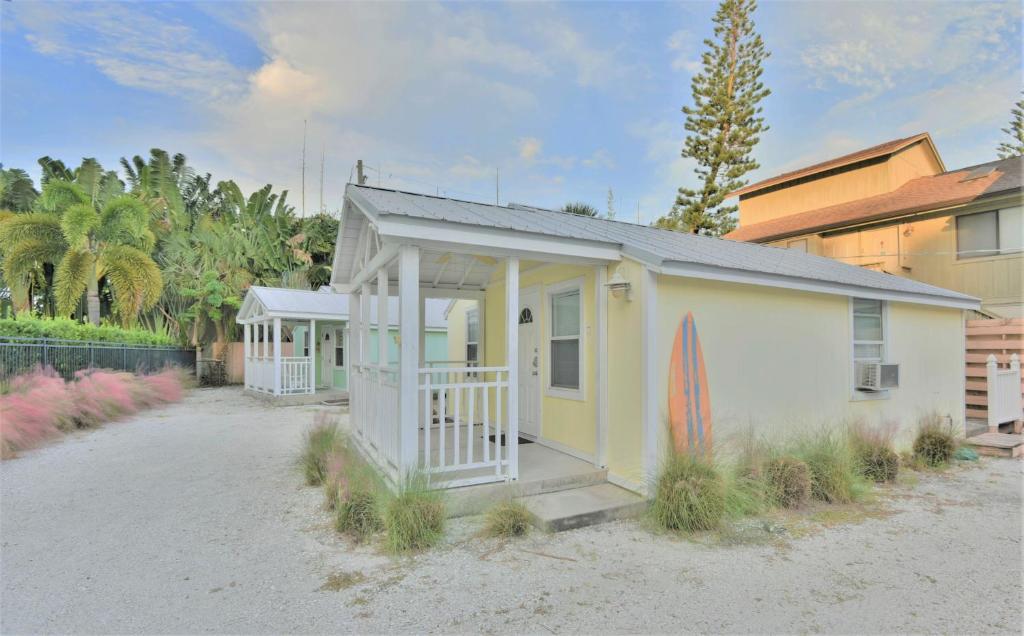 Charming Beachfront Bungalow