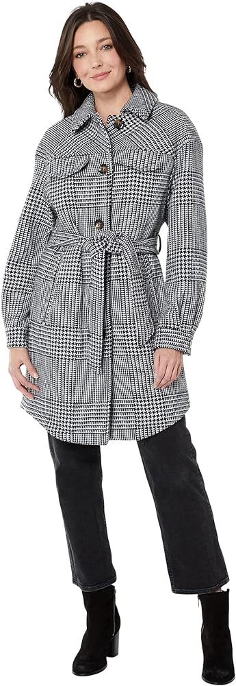 7. Vince Camuto Women's Belted Solid Color Suit Jacket