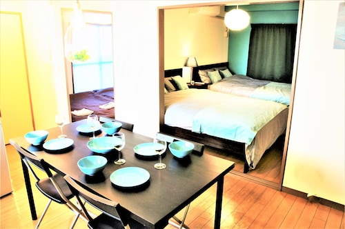 Spacious Apartment in Roppongi