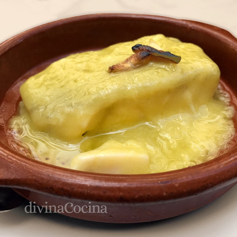 Receta rápida de Bacalao al pil-pil con gambas y almejas