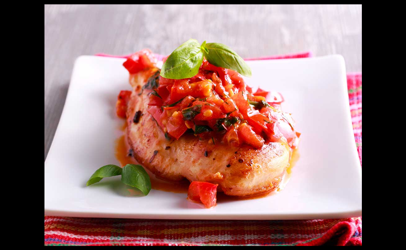 Bruschetta de pollo y pesto