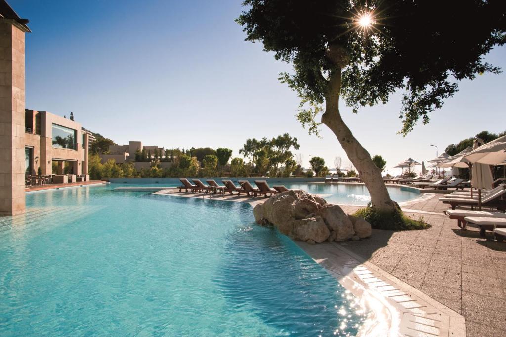5. Amathus Beach Hotel Rhodes