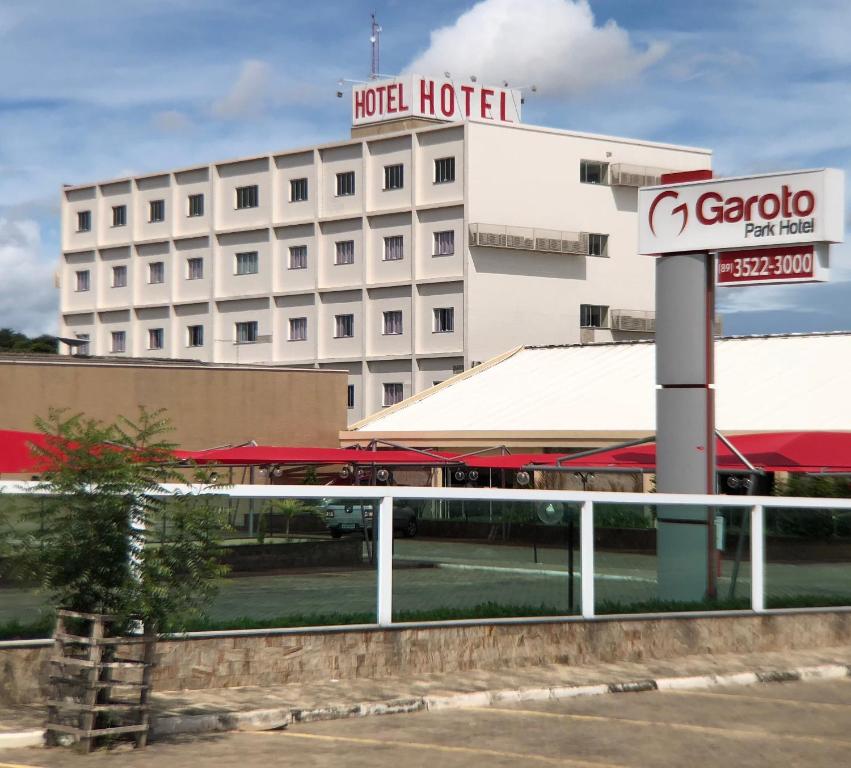 Floriano Plaza Hotel