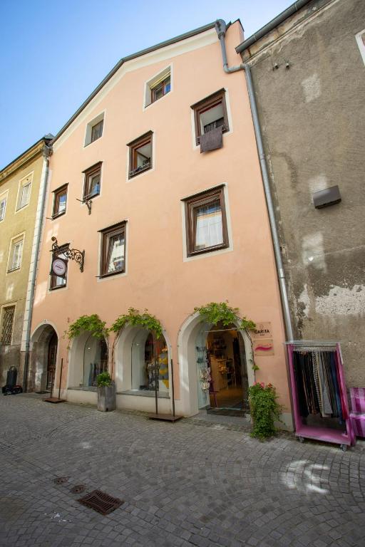 Traditional Apartment in the Old Town