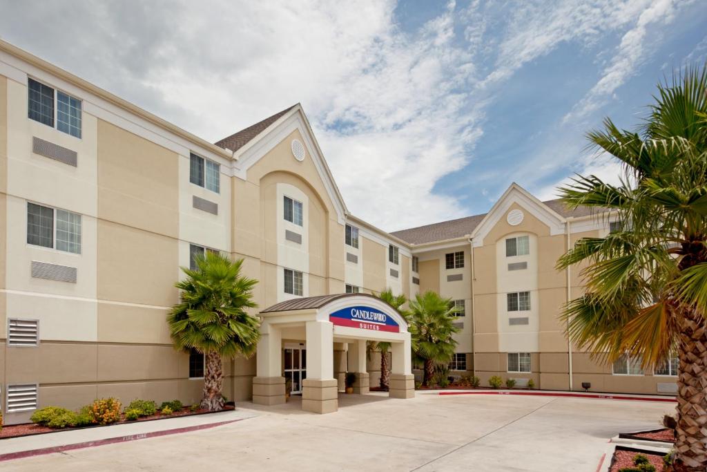 10. Candlewood Suites Corpus Christi-Naval Base Area