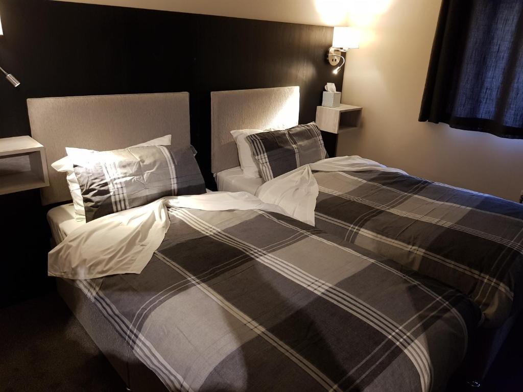 The Black Horse Inn