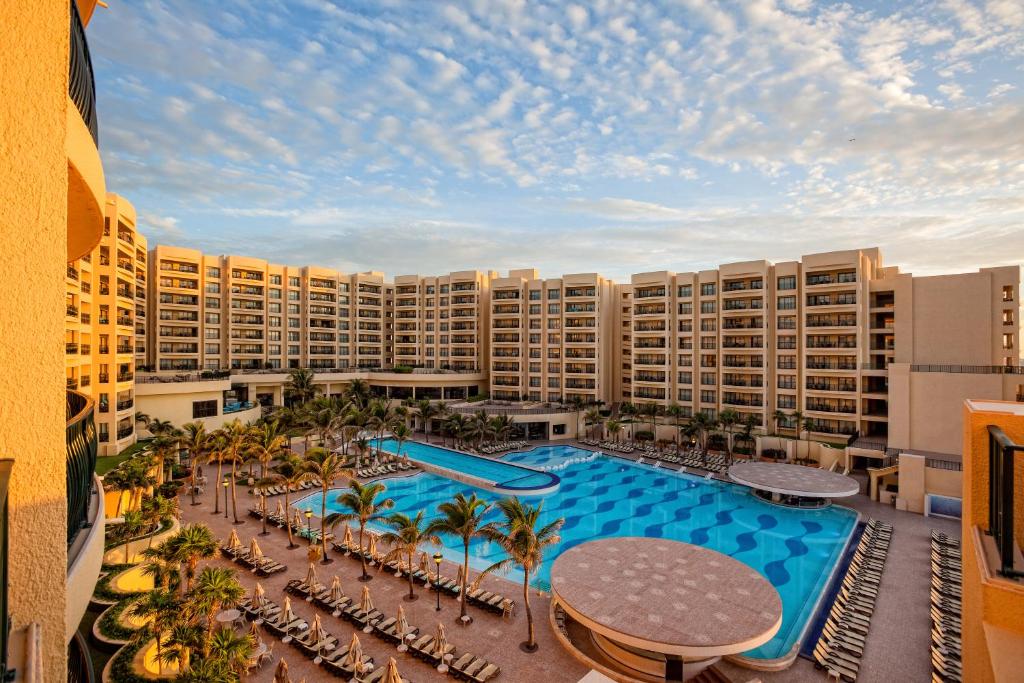 4. Sustainable Sands Resort