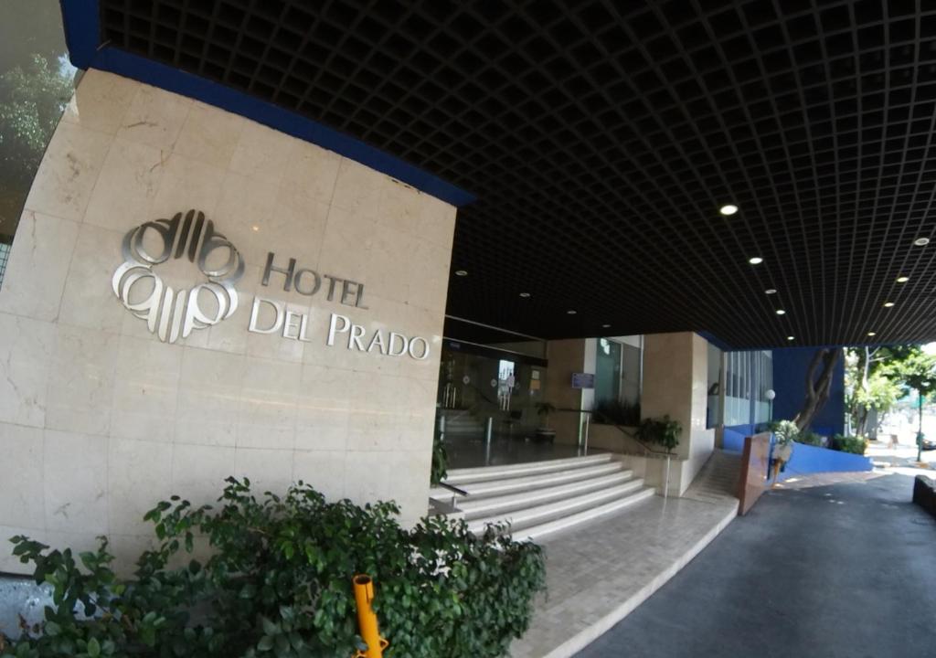 Prado Museum Area Pharmacy